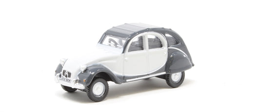 76CT006 - Citroen 2CV Charleston Cormorant