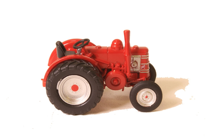 76FMT003 - Field Marshall Tractor