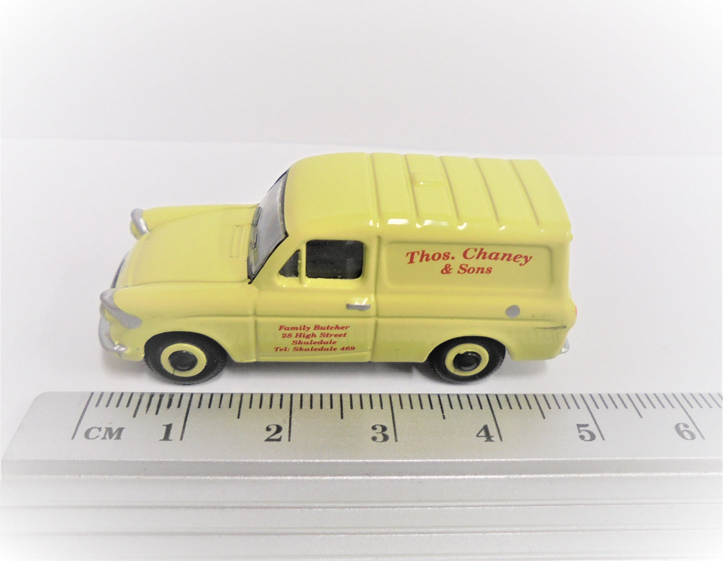 R7006 - Ford Anglia Van 'Thos. Chaney & Sons Butchers'