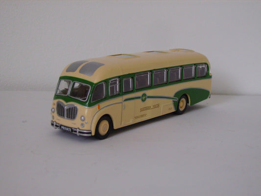 18704 Bedford SB Duple Vega "Southern Vectis"