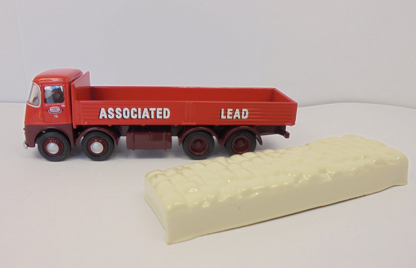 37101 ERF KV Dropside "Associated Lead"