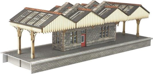 PN922 Mainline station Island platform buildings