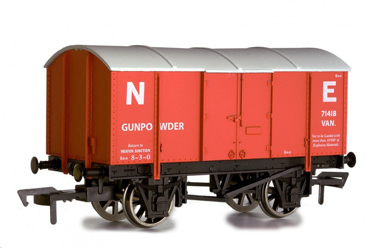 4F-013-007 Gunpowder van